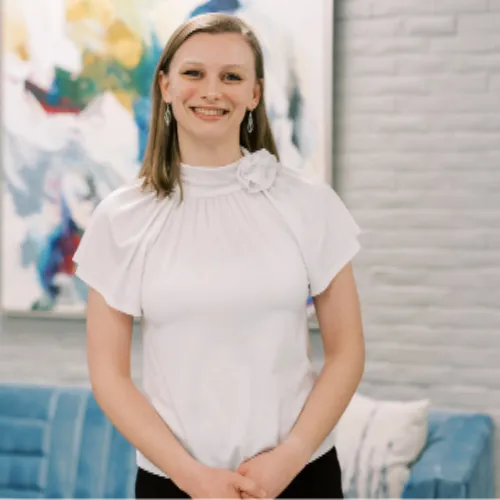 Dr. Meredith Salas